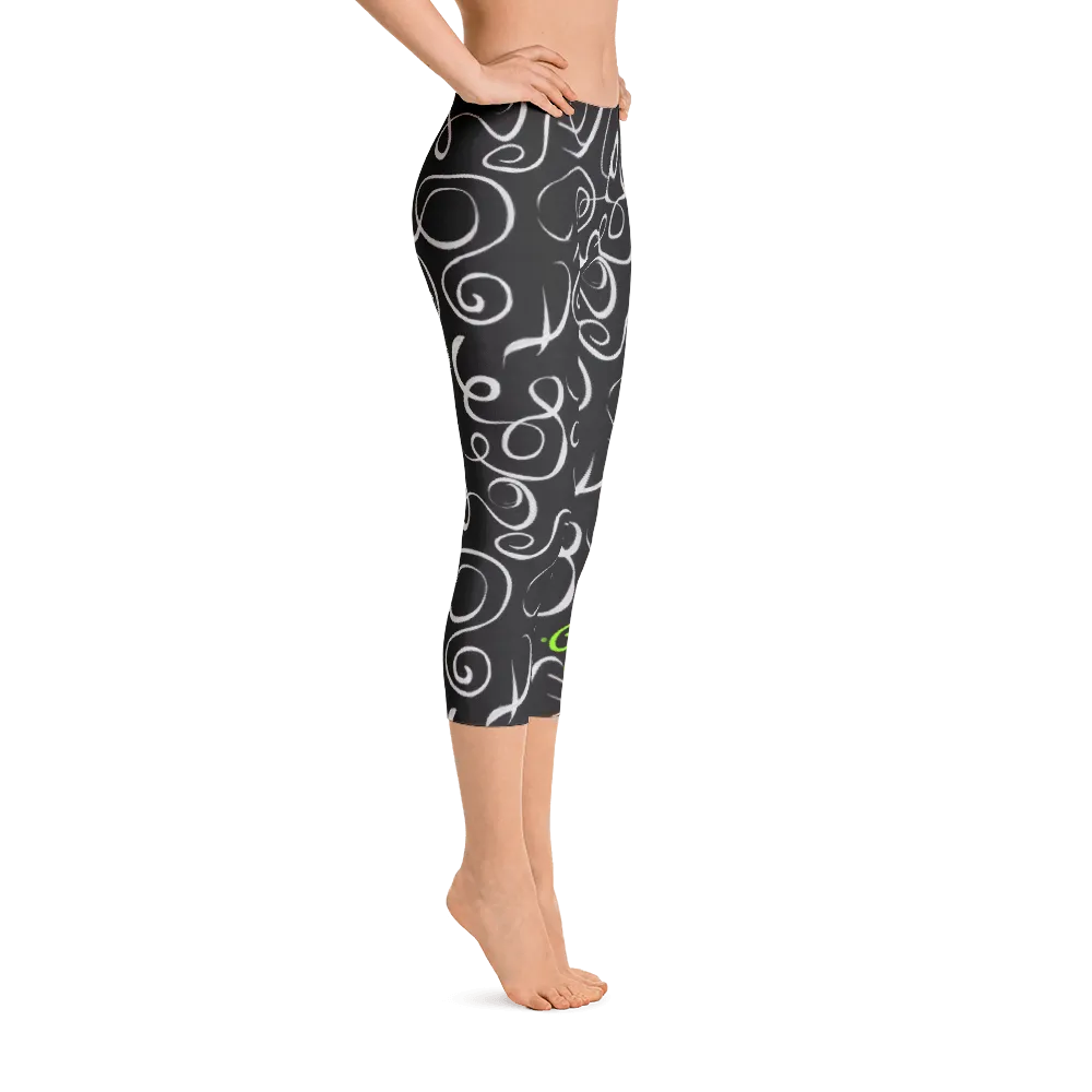 B&W Squiggles Capri Leggings