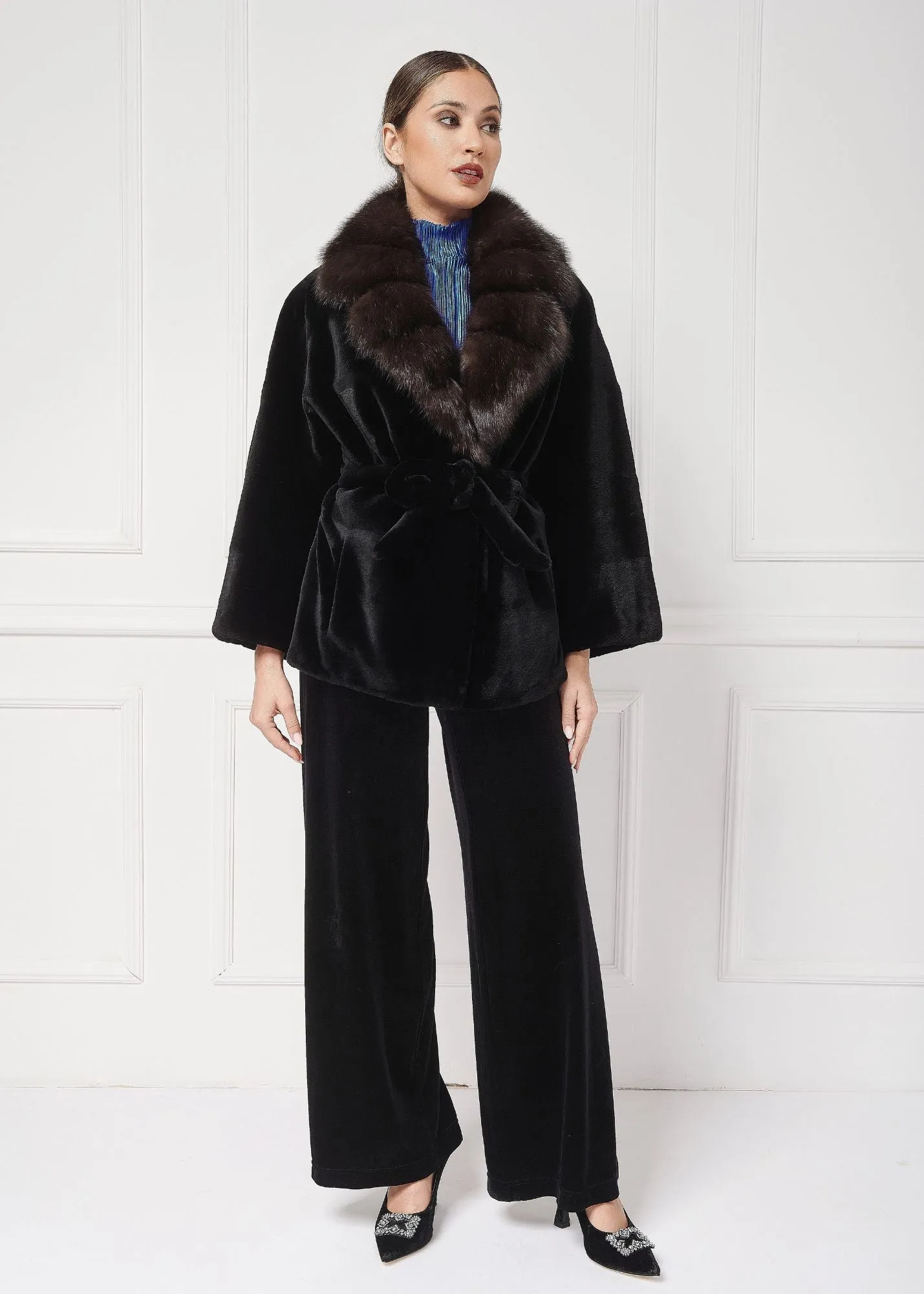 Classy sheared mink fur jacket with sable fur collar