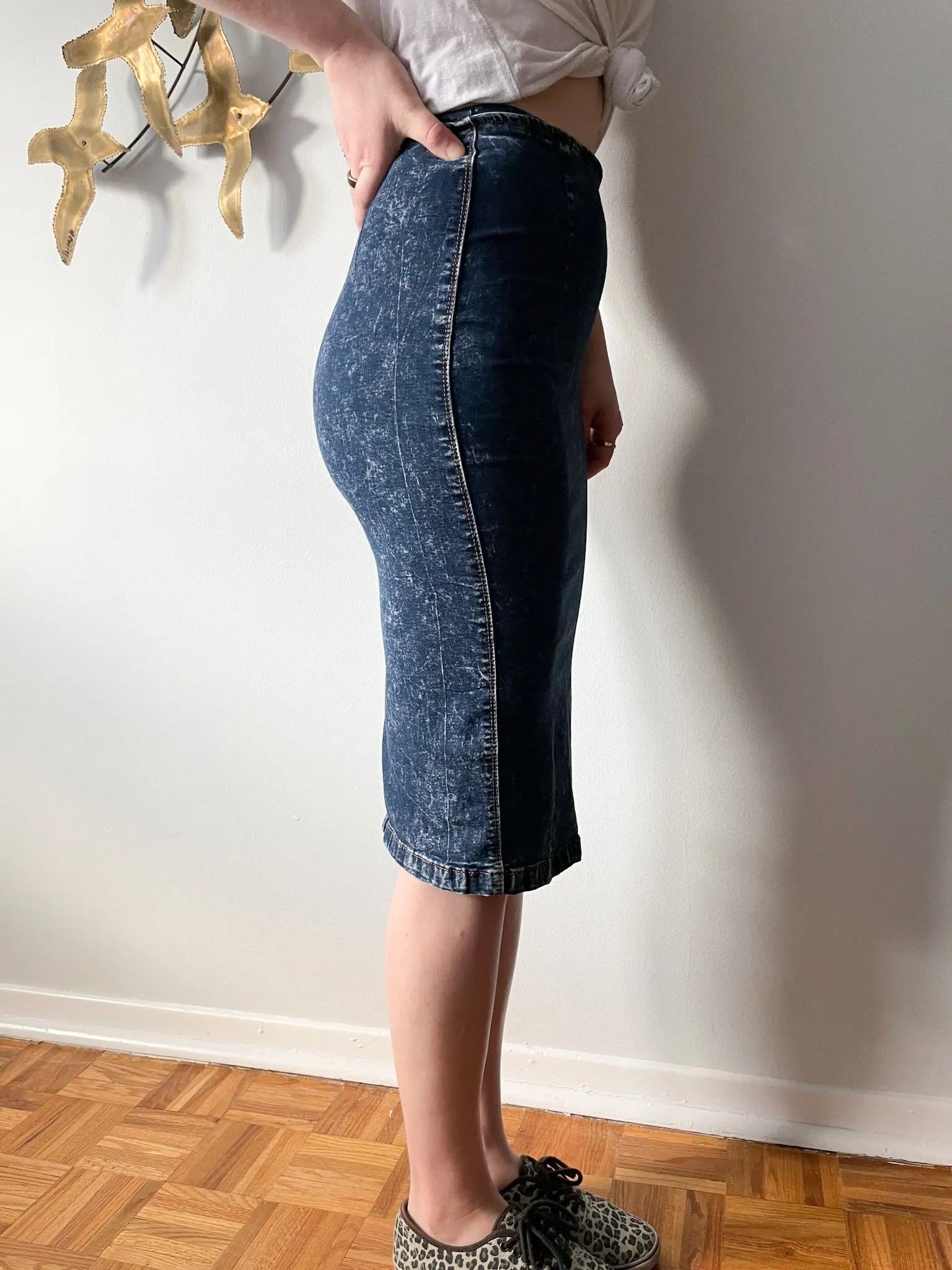 Dark Wash Stretch Pencil Denim Skirt - Small