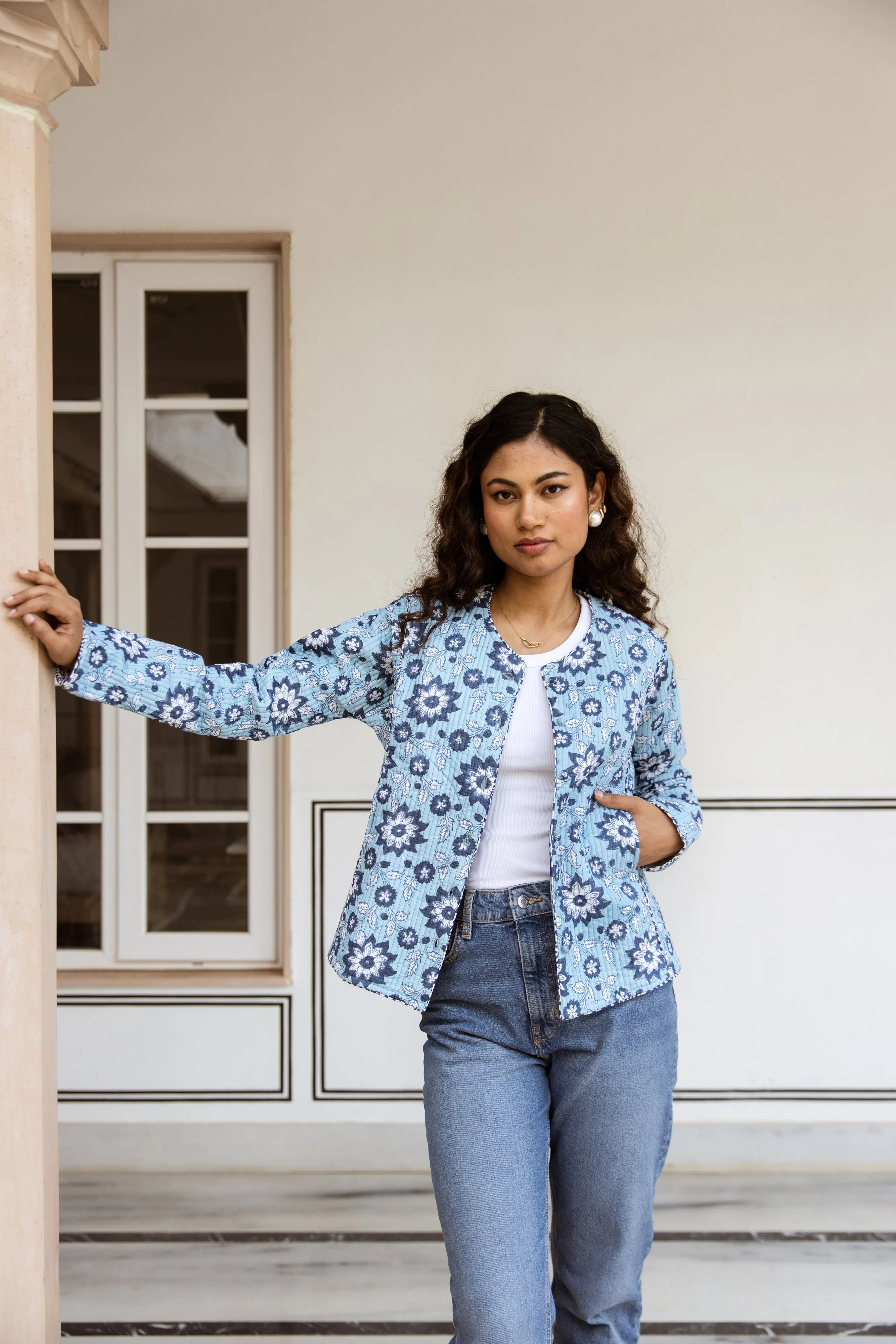 Fitted quilted jacket - Blue Floral Print