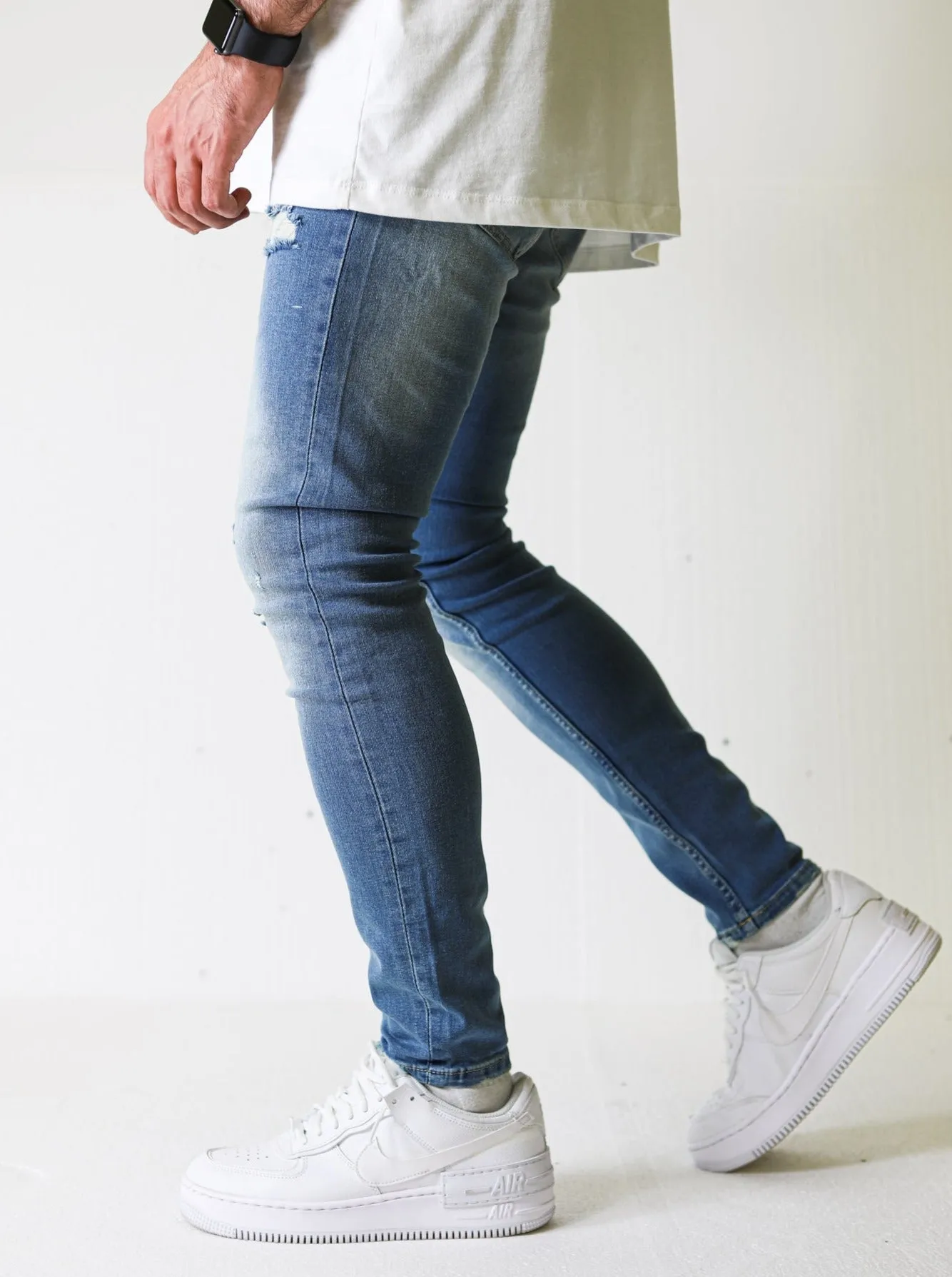 Premium Spray Slightly Ripped Denim