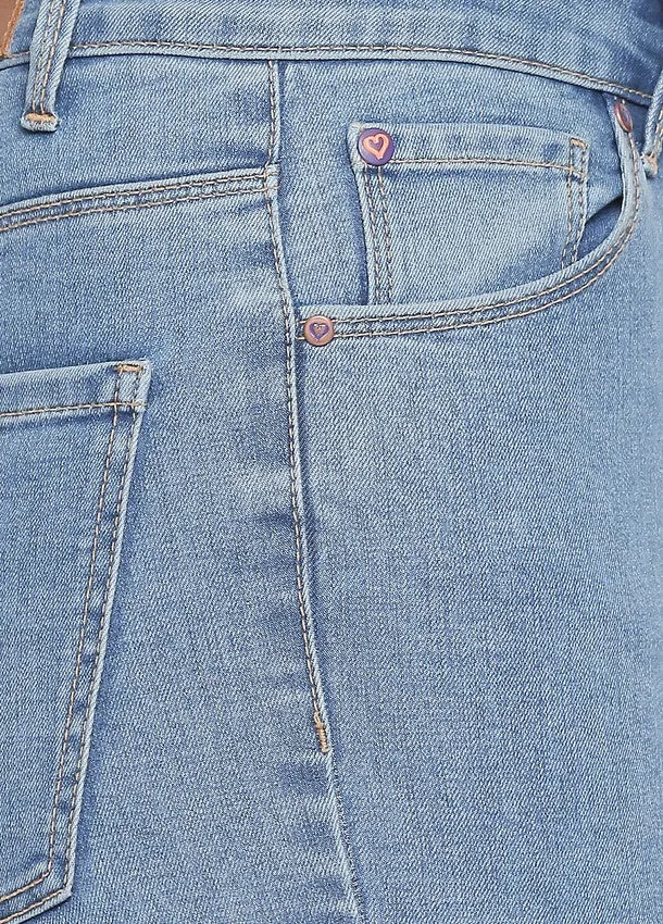 Vienna High Waist Jeans With Four Buttons